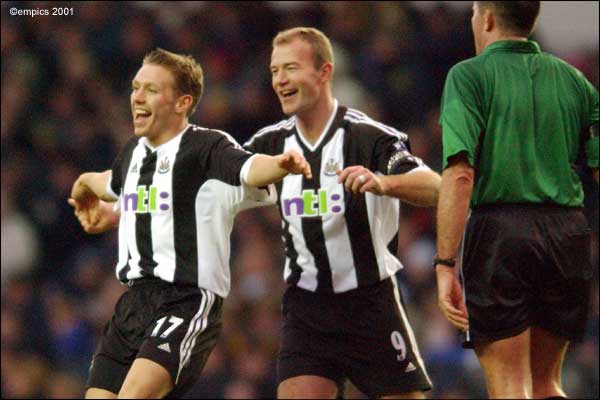 Беллами и Ширер в Лиге Чемпионов